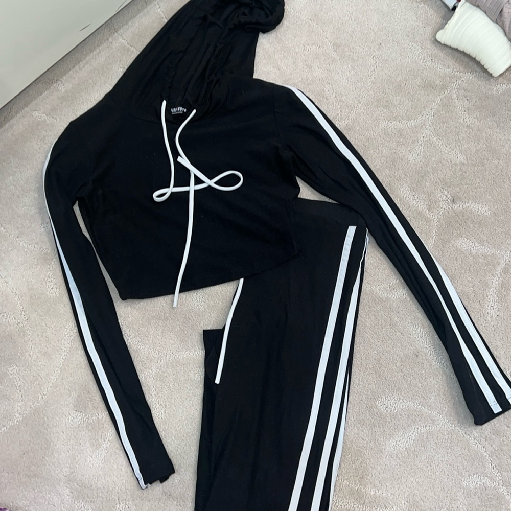 LIGHTLY WORN!!! Matching track set